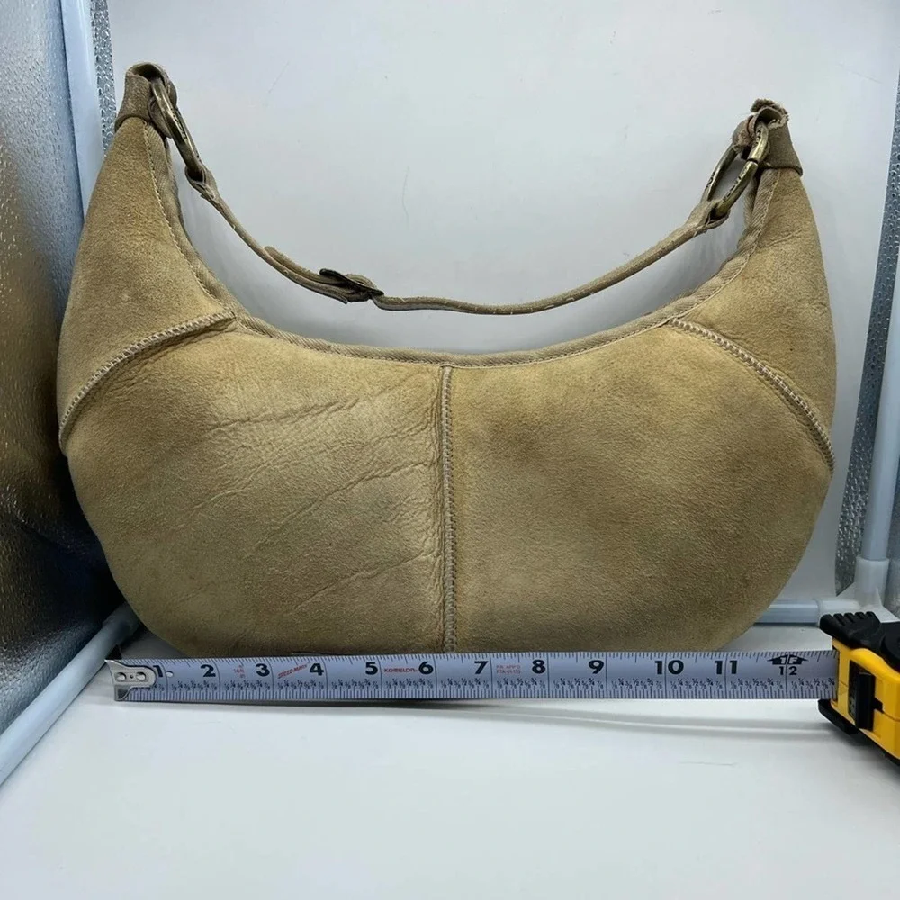 UGG AUSTRALIA sheep skin hobo bag